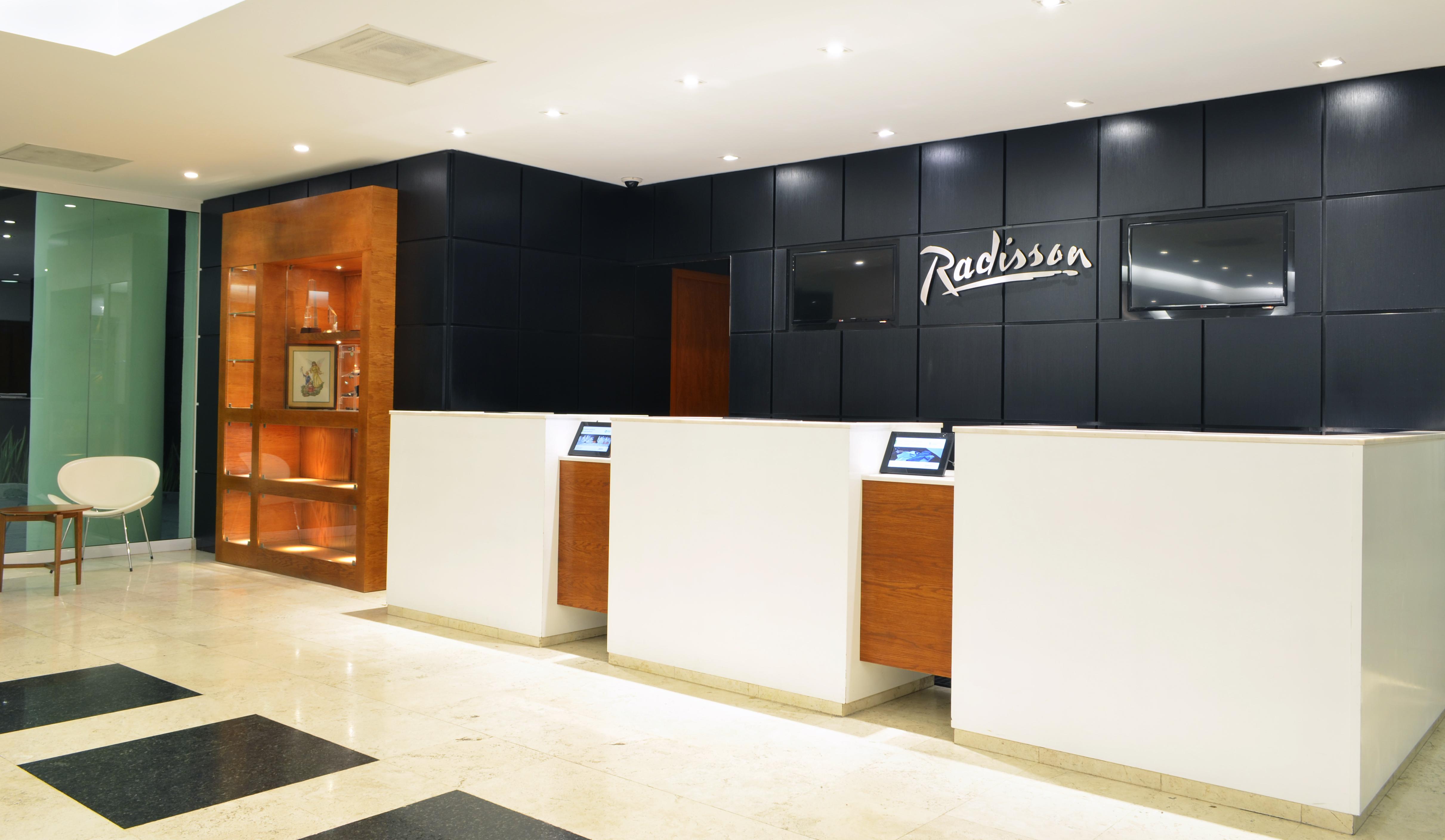 Radisson Poliforum Plaza Hotel Leon Bagian luar foto