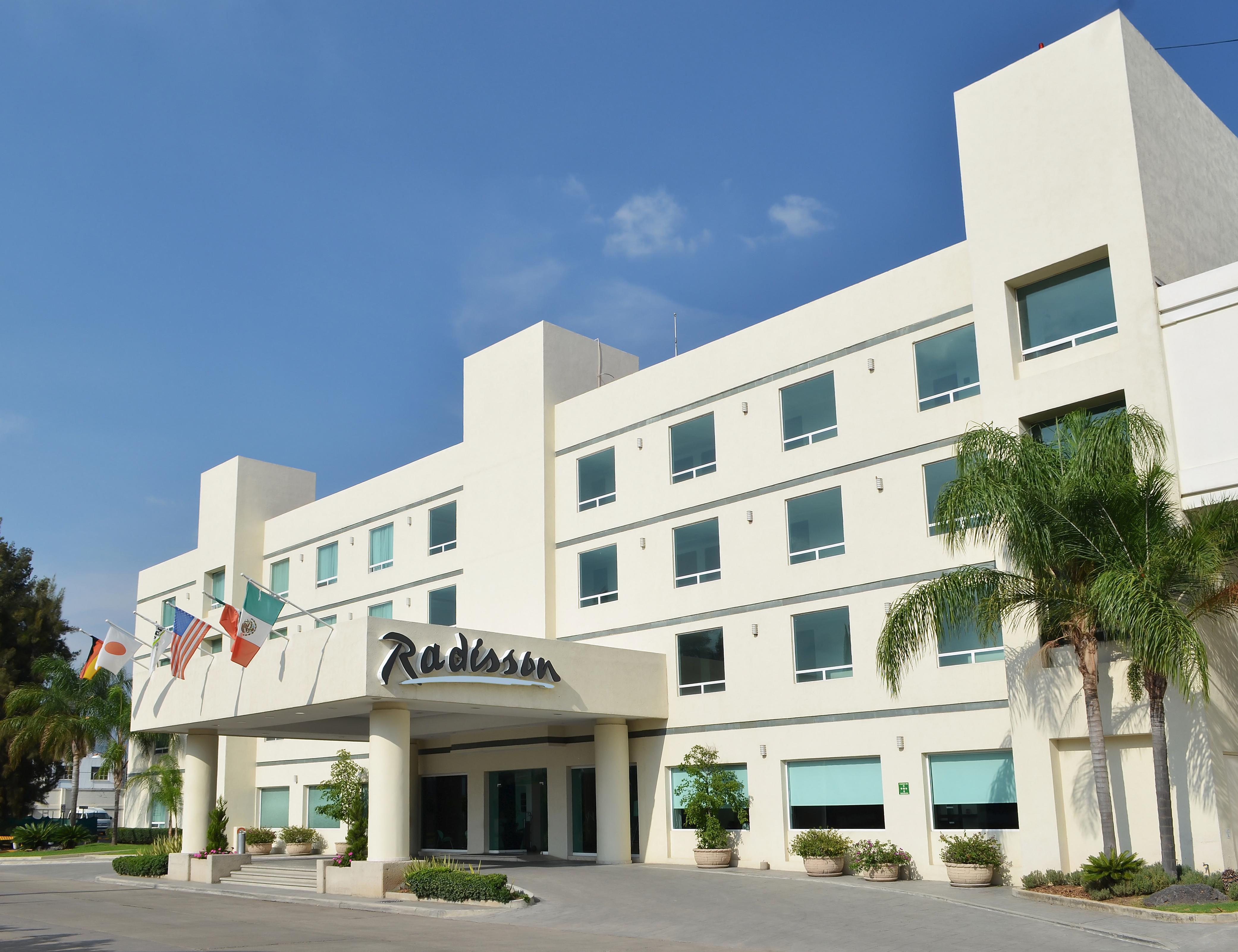 Radisson Poliforum Plaza Hotel Leon Bagian luar foto