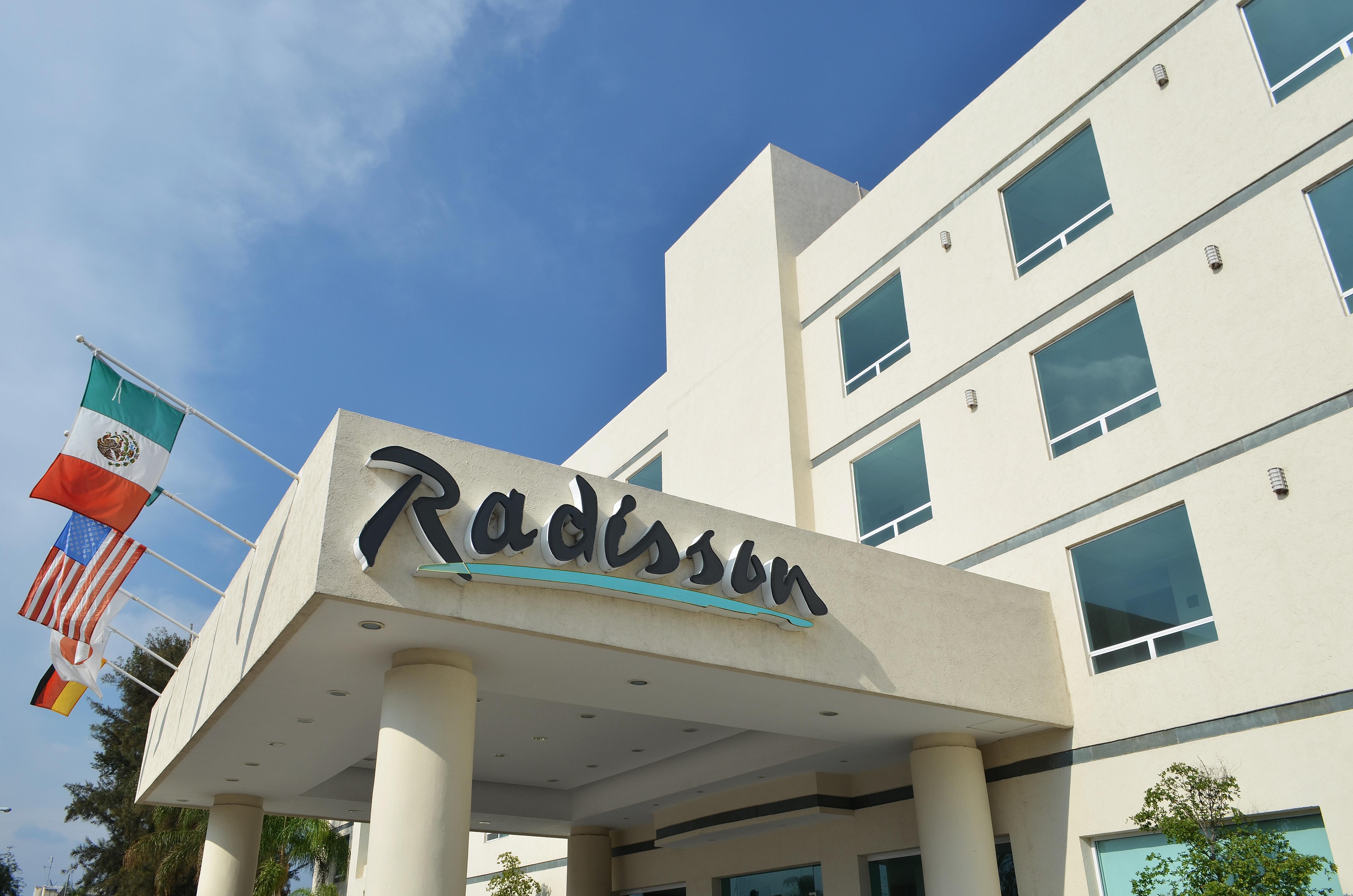 Radisson Poliforum Plaza Hotel Leon Bagian luar foto